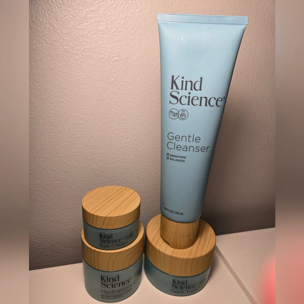 New 7 Piece KIND SCIENCE Skin Care Products - Picture 2 of 3